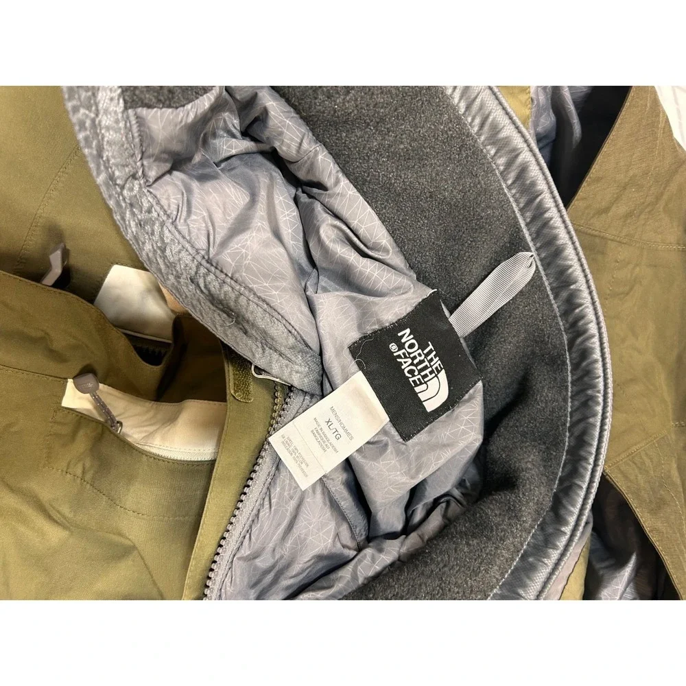 The North Face excellent see